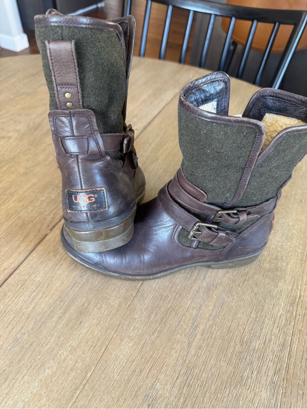 UGG Simmens Stout Brown Waterproof Leather Wool Winter Boots 8.5
